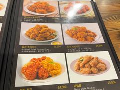 -BHC炸鸡(明洞总店)