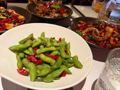 -洛缦音乐餐厅(工业展览馆万象城店)