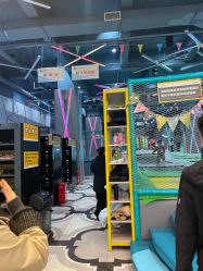 -反弹蹦床公园·亲子乐园·团建·派对(尚品奥莱店)