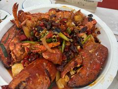 -四川小胡子海鲜(丁村万人海鲜广场店)