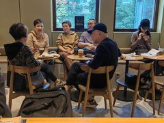 -星巴克臻选(上海中环广场2F店)