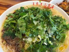 -文山荷鲜居(翠湖店)