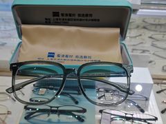 -沪睛眼镜蔡司官方授权店(金桥佳林路店)
