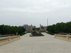 -龙谕酒庄