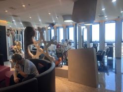 -TOP HAIR SALON