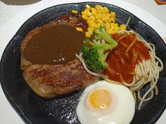 -汤姆家的牛排意面披萨(融创茂店)