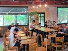 -TIMO COFFEE 阿拉校园面包