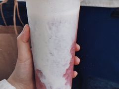 -瑞幸咖啡(东直门枢纽店)