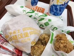 -华莱士·全鸡汉堡(艳粉店)