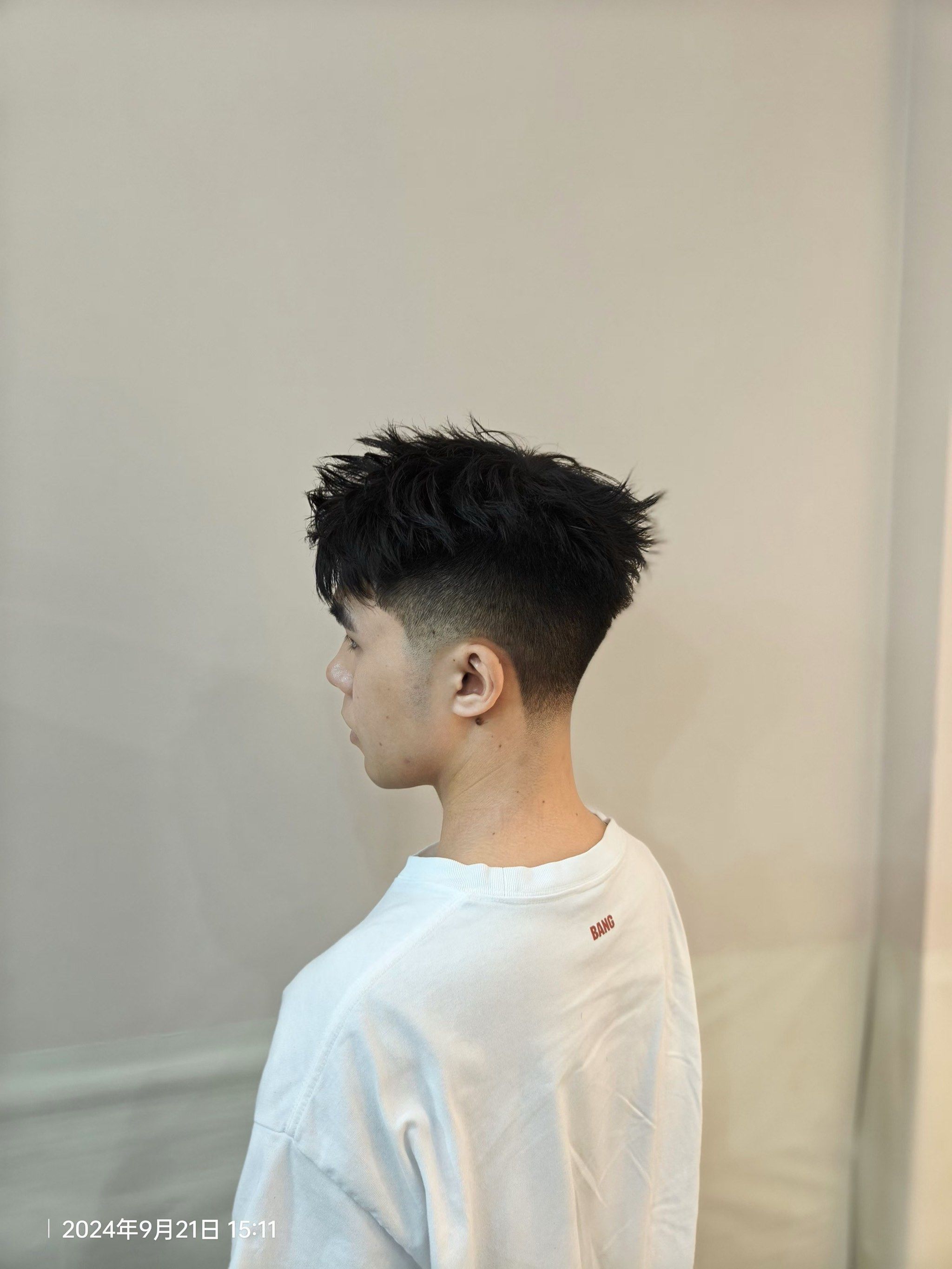 前刺发型更适合绝大多数男生的一款发型