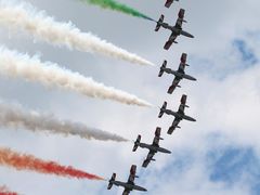 -绝城芋儿鸡(犀浦旗舰店)