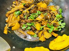 -70後铁锅炖(坡博总店)