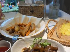 -秀儿家の小确幸融合西餐厅(万达店)
