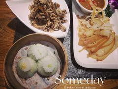 手撕小黄鱼-小城粥道·海胆鲜虾粥(解放广场店)