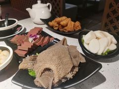 新鲜空运黑毛肚-京韵胡同·酱香羊蝎子火锅涮肉(长寿路店)