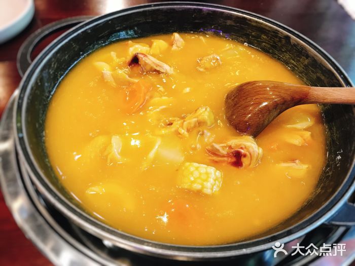 111号打邊爐(方庄店)金汤花胶鸡煲图片