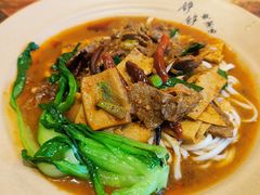 -方铲铲·成都板凳面(滨江银泰店)