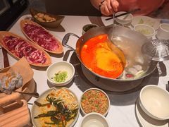 -左庭右院鲜牛肉火锅(七宝领展广场店)