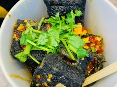 -黑色经典臭豆腐·湖南特产(坡子街店)