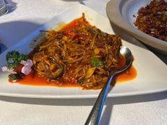 -彩云天云南餐厅