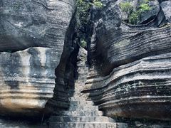 -梭布垭石林景区