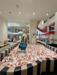 -奈尔宝·儿童乐园·亲子餐厅(华采天地店)