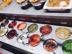 -周周有辣火锅馆(玖耀里店)