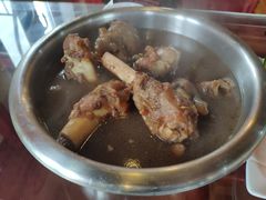 -聚首堂·特色小吃·肘子(什刹海德胜门店)