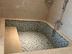 -兴芮温泉度假区