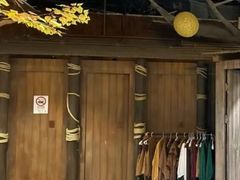 -暴风岛沉浸式体验馆(百联世纪店)