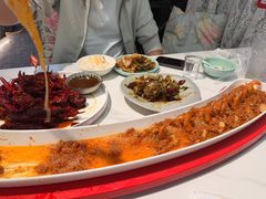 -嗨辣小聚·盘锦河蟹·海鲜烧烤龙虾(盘锦十年好店)