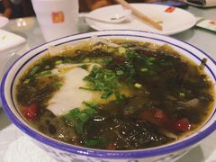 酸汤面片-巴渝菜舍曾氏麻辣风(霸州店)