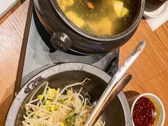 -云海肴·汽锅鸡·云南菜(天山百盛优客店)