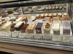 -衡山路(地铁站)