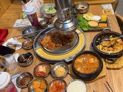 -姜虎东白丁烤肉(虹桥天地店)