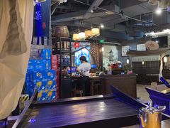 -忆江南·金鹏船宴