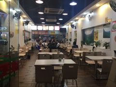 大堂-兄弟深夜豆浆