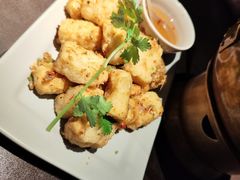 -大头虾越式风味餐厅(光明广场店)