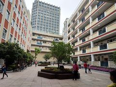 -上海市第一师范学校附属小学