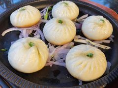 -铜锣湾·有麝自然香(渝北财富中心店)