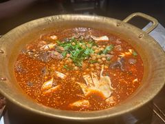 -张翻越·川渝冒菜·武汉黑鸭煲(城北万象城店)