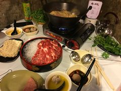 -鲜入围煮花胶鸡海鲜火锅