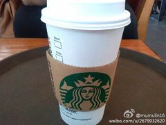 抹茶拿铁-星巴克臻选(济南恒隆店)
