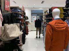 -优衣库(珠海华发商都店)