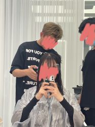 -PE SALON
