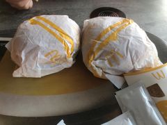-麦当劳(展览路店)