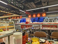 -四囍码头海鲜烧烤自助火锅(外滩南京东路悦荟广场店)
