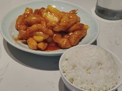 -峨嵋小镇·川菜(勒泰中心店)