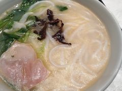 -彩云天云南餐厅