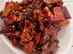 -南门金峰辣子鸡·玩串串(昌发展万科广场店)